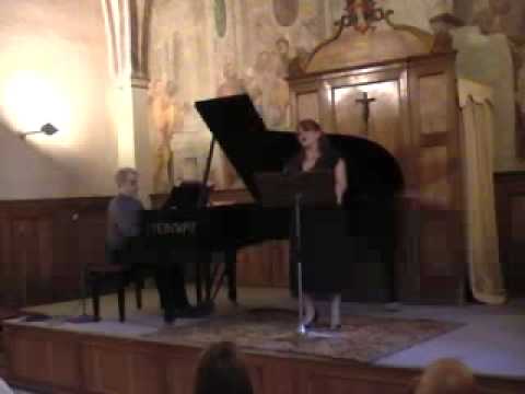 Francisco Mignone - Improviso - Tatiana Aguiar soprano, Alberto Boischio pianoforte