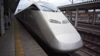 preview picture of video 'Yamagata Station + JR East Yamagata Shinkansen E3 Series'