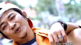 Download lagu ORA ADIL aly zovano @ lagu tarling 2014 Clip STUDIO WM mp3 Download lagu ORA ADIL aly zovano @ lagu tarling 2014 Clip STUDIO WM mp3