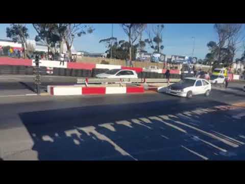 20xe OPEL throttles vs golf R