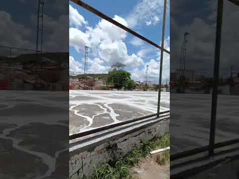 Criança tomou choque elétrico em quadra de Esportes.