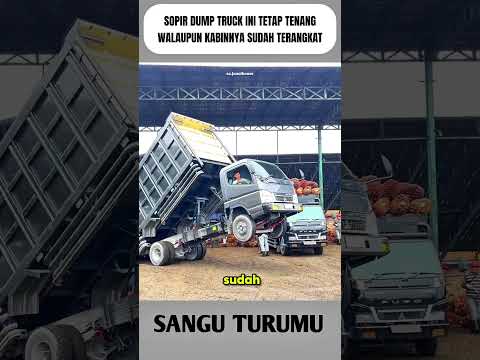 Sopir dump truck ini tetap tenang walupun kabinnya sudah terangkat tinggi #shorts