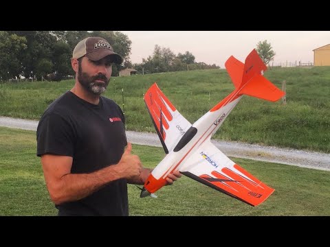 eflite-v900--100-mph-flight
