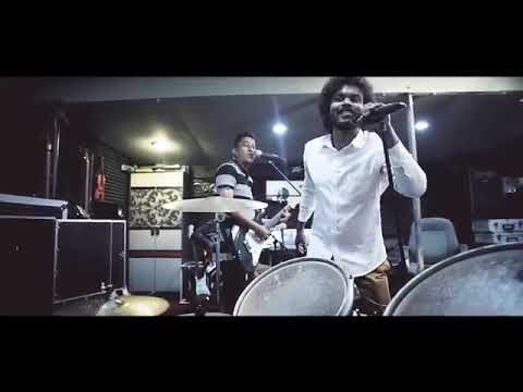 loabi mikiyaa ehchakee............