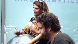 Muskat 120 Straßenmusik in Köln mit Digeridoo und türkischer Ansage am 13.08.2011.MTS