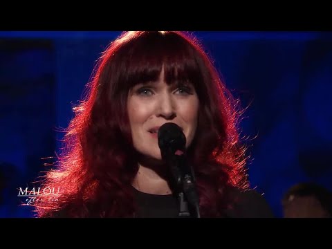 "Det vackraste" - Cecilia Vennersten - Malou Efter tio (TV4)