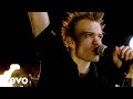 Sum 41 - Underclass Hero (Official Music Video)