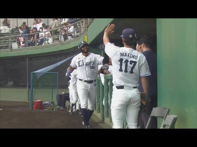 【ファーム】完璧に捉えた!! ライオンズ・ガルシア ライトへ今季第2号の2ランホームラン!!  2024年5月28日 埼玉西武ライオンズ 対 北海道日本ハムファイターズ