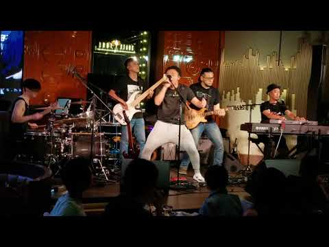 生死時速。。。Nowhere Boys