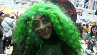 Международный Салон Кукол 2019. Все мастера и куклы.
 15-й Международный «Осенний Салон Авторских Кукол» на Тишинке по праву считается самым ожидаемым событием в мире #авторскиекуклы  #ручнаяработа.
 Более 500 авторов со всего мира,