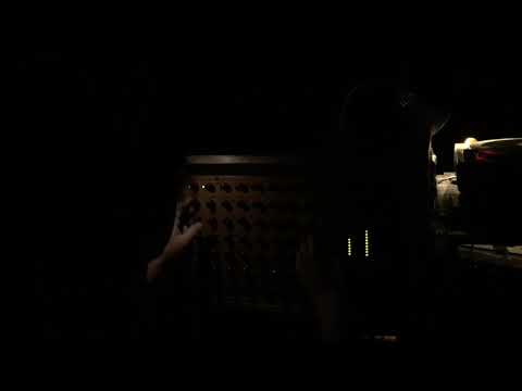 Likke Africa Soundsystem ft mc - Wilderness & Dubwise Warrior (keety roots) @ 0330am leuven 290619