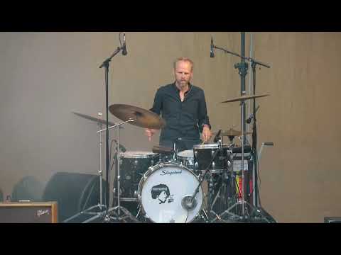 MICHAEL FALCH & DÉT BAND: SOMMER PÅ VEJ