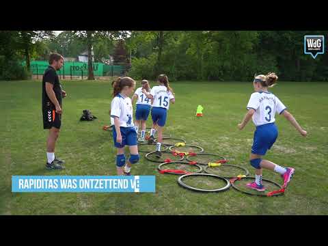 Jeugd Rapiditas traint met Nederlandse tophandballers