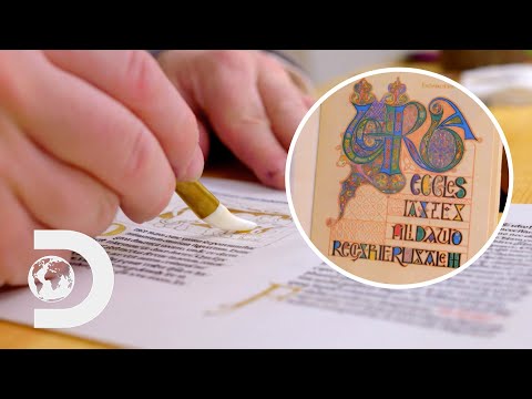How To Make Illuminated Manuscripts Using Traditional Techniques | History In The Making