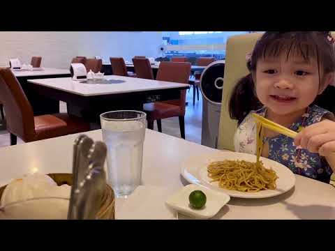 The 30th Ayala Mall Mini Vlog Mall Tour #daniellaandbriellaworld