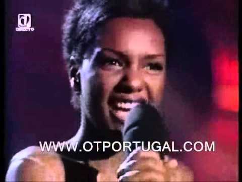 OT1 - Gala Disney - Paulo de Carvalho e Sofia - Mãe negra