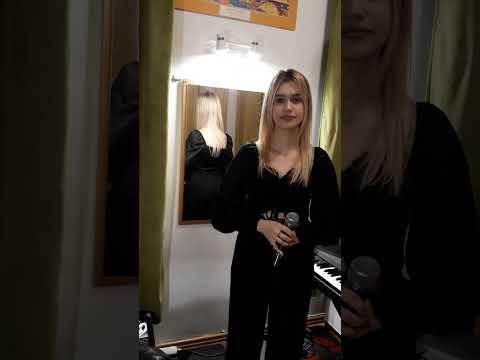 DARIA CUDEK, pop vocal,  POLAND,  teachers: Mariola i Piotr Burcanowie