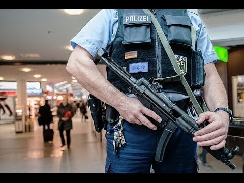 Sicherheit am Düsseldorfer Flughafen | Doku Deutsch
