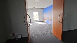 Download the video "The Forum - 2nd Floor - RW - 305 m²"