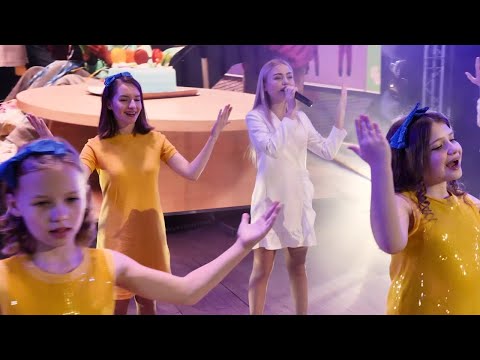 Софья Фисенко и Поющие Руки "Чистое небо", Sofya Fisenko and Singing Hands "Clear Sky"