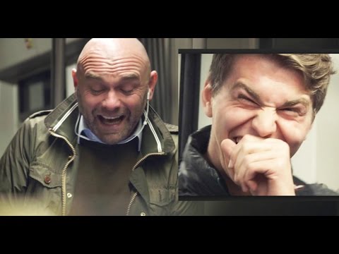A man made laugh everybody on a tram