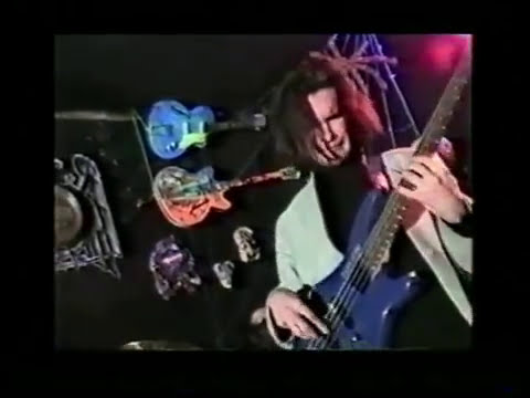 клуб " Girls, Girls, Girls ", более известный как : «Sport» / JAZZовый четверг, год так 1996 - 97