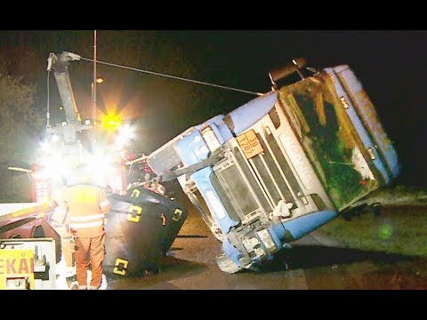 Tank Truck on Bridge - Heavy Recovery - Sweden