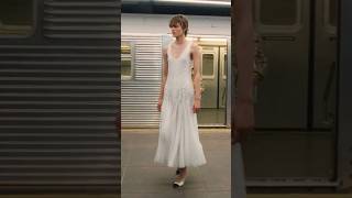 Download lagu CHANEL Métiers d’art 2026 Collection—the Savoir-faire of Shoemakers — CHANEL Shows mp3