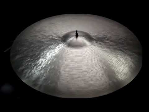 24, 2927g - Handcrafted cymbals by Craig Lauritsen