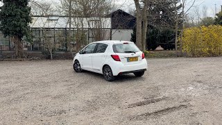 الميكروباصات شاحنة مقفلة Toyota Yaris | صورة 4 - Autoline