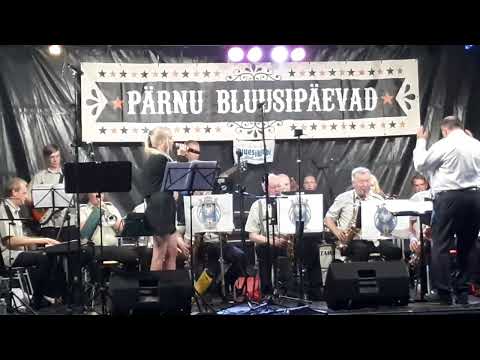 Anet Vaikmaa - MILLEST SA ELAD JA HINGAD