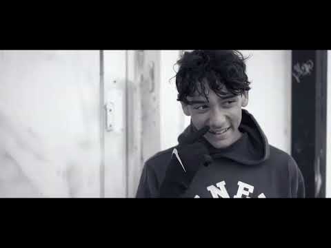 GAMBA ft. SCANDAL - Nikdy to nevzdaj!