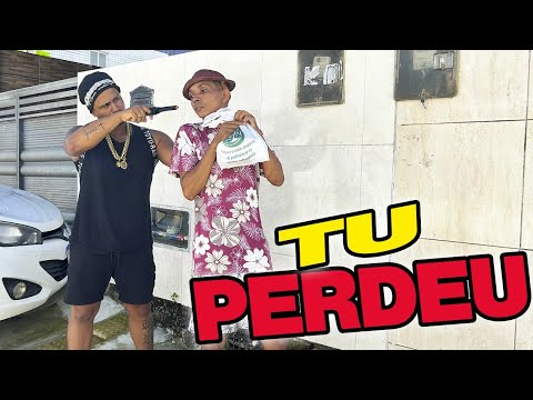 SEVERINO WENT TO DELIVER HOT MEALS AND WAS ALMOST ROBBED