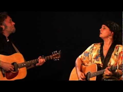 Corinne West & Kelly Joe Phelps - "Mother to Child"
