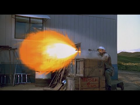 Tremors 2 Aftershocks (1996) The Rifle