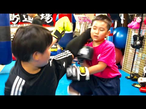 キッズクラス 小学生 練習 キックボクシング