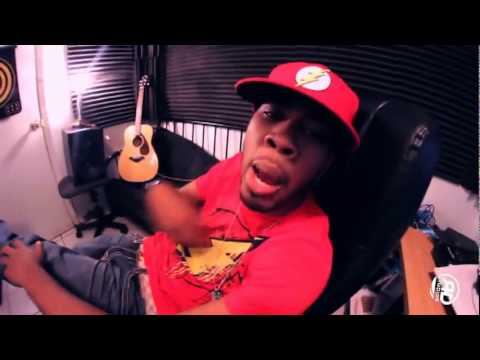 Young Simmons - Otis Freestyle [In Studio]