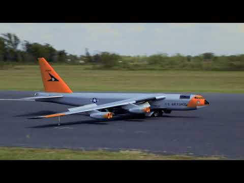 Large Scale Bombers at Bomber Field USA 2024