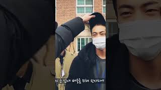 Download lagu Mata #jungkook gk bisa berbohong #jin Hyung Wamil nya betaran kok🥺💜 #army #bts #shorts #vante_v mp3