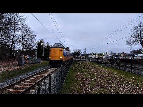 Facing a full-speed, 6-car ICMm at Nunspeet - Fly-by -