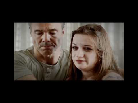 Trailer-Vorschau: Allein unter Müttern