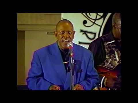 The Swallows   "When The Swallows Come Back To Capistrano"  Live - 2001