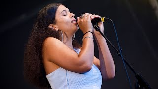 Cosima - Girls Who Get Ready (Radio 1&#39;s Big Weekend 2017)