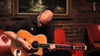 Geocachers: Mike Doughty Plays "27 Jennifers"