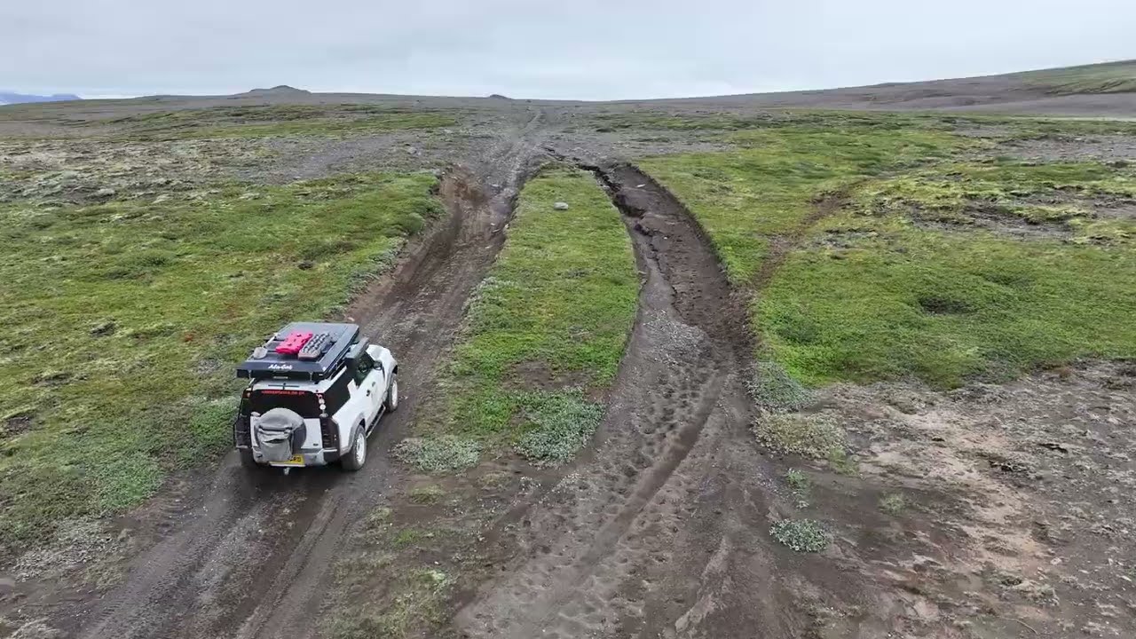 Crossing the Icelandic Steppe by Land Rover Defender (4k)