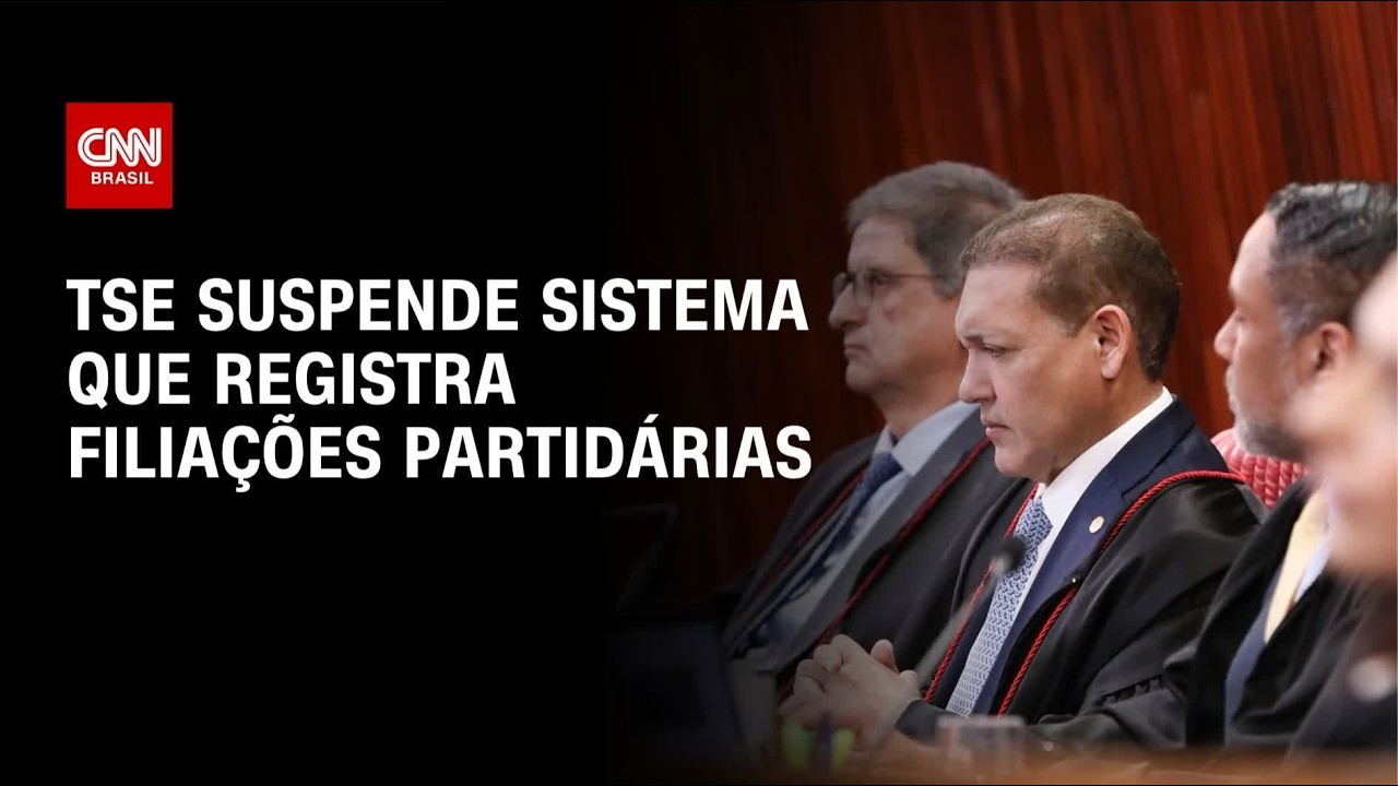 TSE suspende sistema de filiação após mudança de partido de Flávio | BASTIDORES CNN