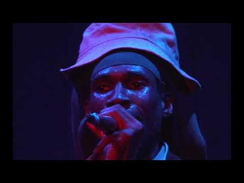 Midnite at Toads Sep 20 2005 New Haven Ct. whole show audio only