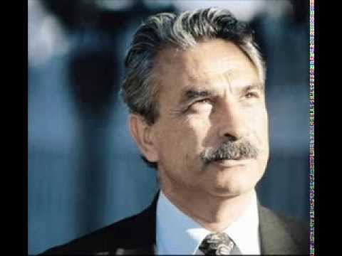 İsmet Özel - Celladıma Gülümserken Çektirdiğim Son Resmin Arkasındaki Satırlar (kofiakofo edit)