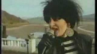 Siouxsie And The Banshees - Passenger (Iggy Pop cover) video