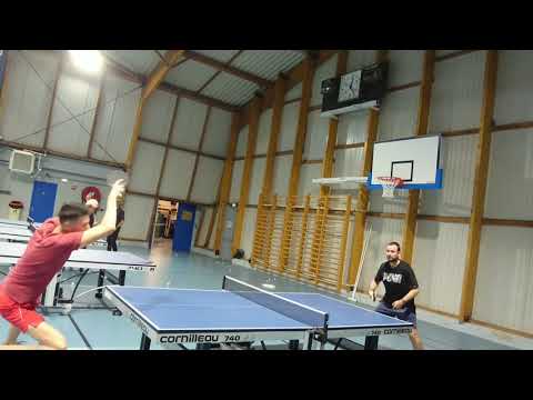 test killer soft Dr neubauer en revers (short pips backhand) de chez wack sport